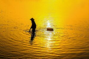 日焼けした皮がめくれる原因と対処法は？