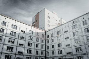 顔のくすみを透明感に取り戻す方法は？