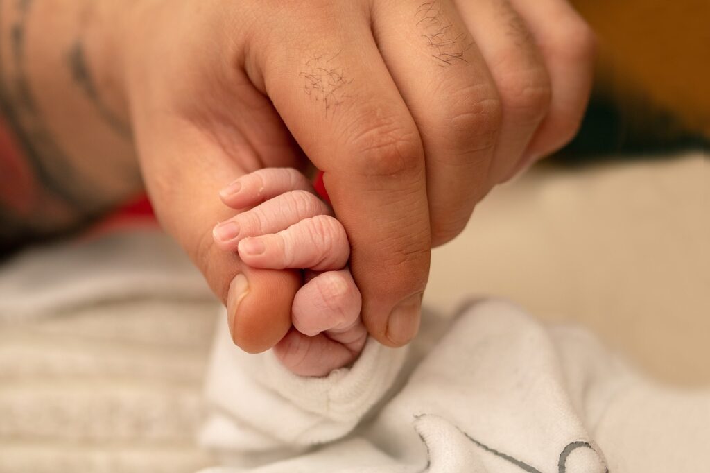 ピーリングは週何回行うべき？男性の肌に最適な頻度は？